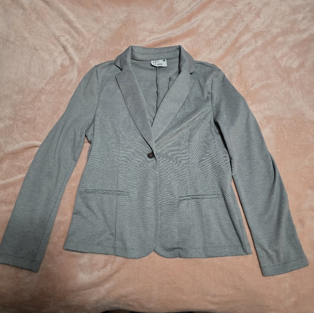 La Bijou Gray Button Blazer
